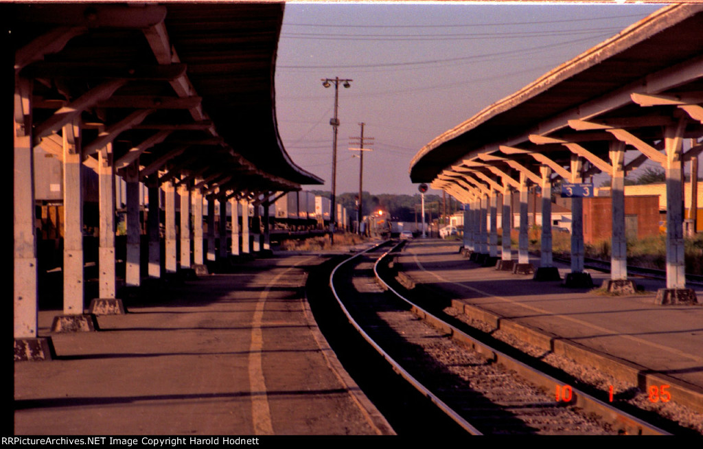 Southbound UPS trailer train approaching the station